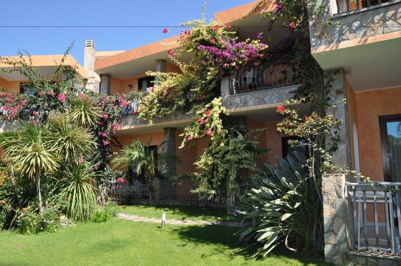 Palm Village Villasimius Bagian luar foto