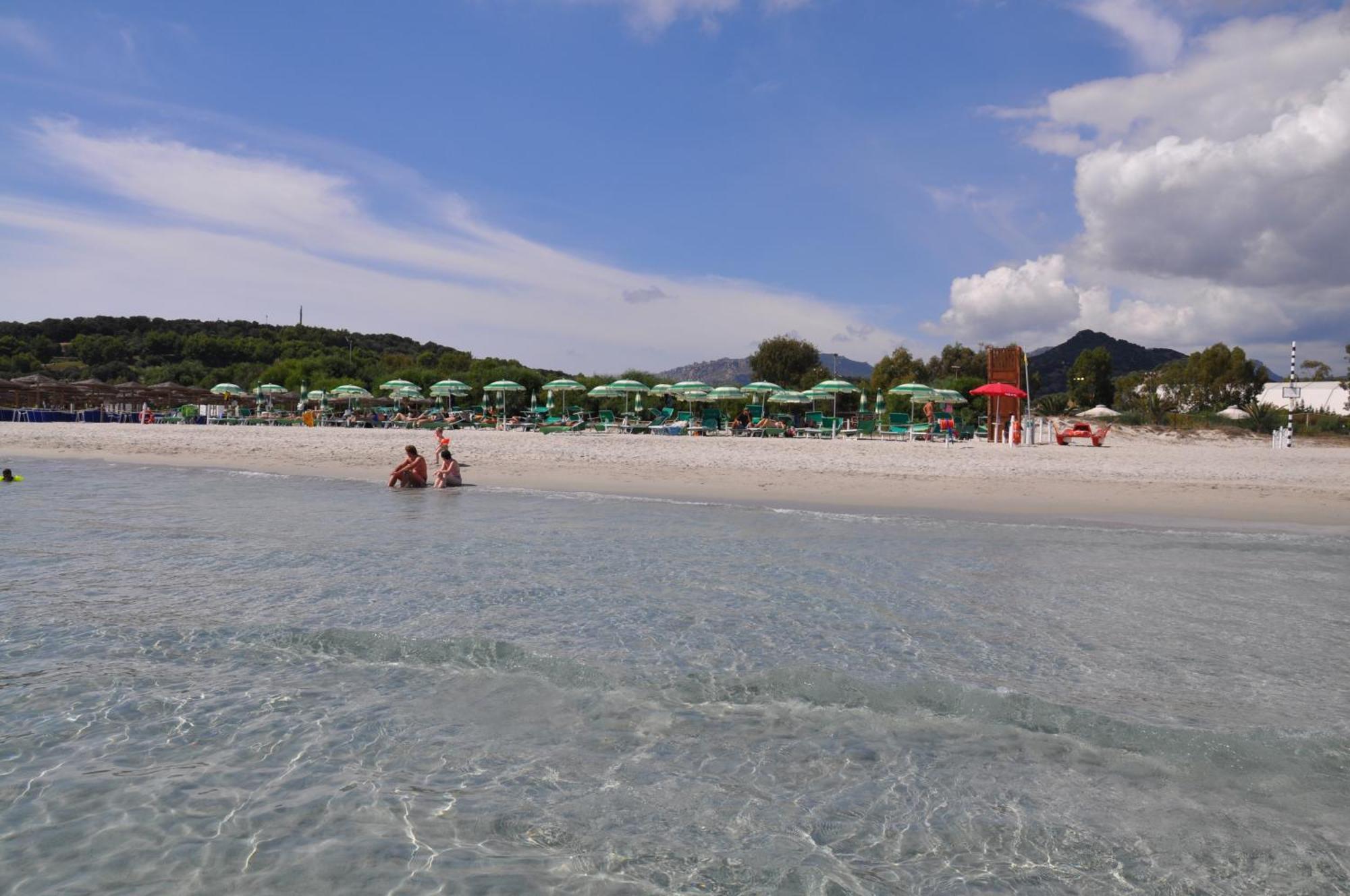 Palm Village Villasimius Bagian luar foto