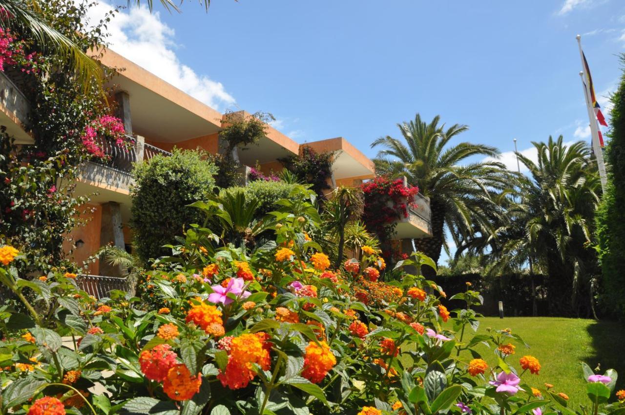 Palm Village Villasimius Bagian luar foto